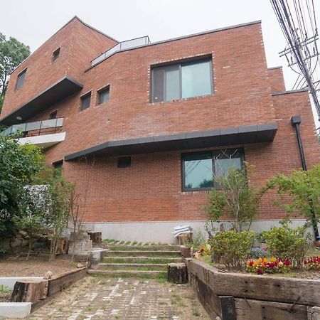 Guesthouse The Kims Seul Dış mekan fotoğraf